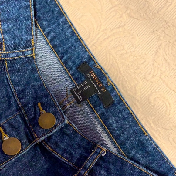 Skirt - Picture 3 of 3